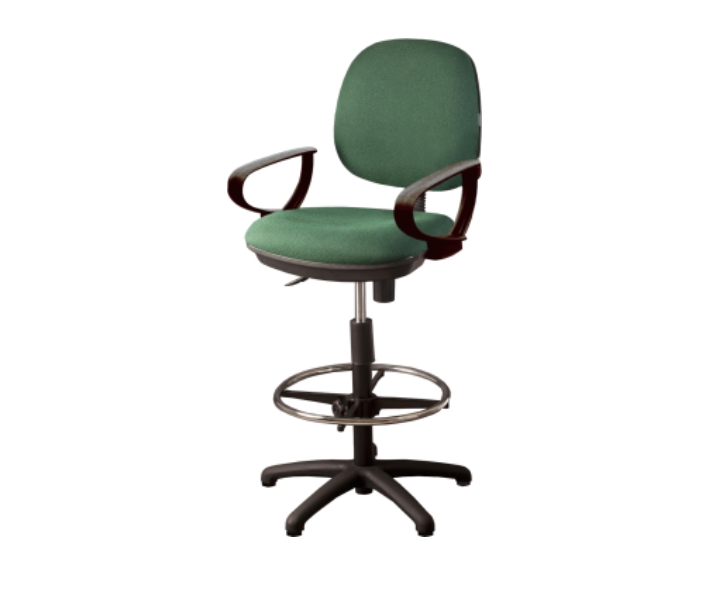 Task chair &quot;D&quot; arms 5 star nylon base